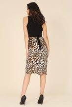 Load image into Gallery viewer, Lilou Satin leopard tie skirt