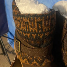 Load image into Gallery viewer, Muk Luks Brown and Tan Knit Cuff Boots sz 6w, SL2-129s008