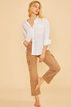 Load image into Gallery viewer, Annie Wear Straight Leg Jeans with Cargo Pockets