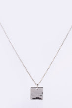 Load image into Gallery viewer, Lilou Twist ring and square pendant necklace set -silver