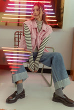 Load image into Gallery viewer, Annie Wear Texture Quilted Snap Down Vest Coat
