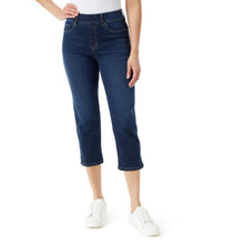 Load image into Gallery viewer, Women's Shape Effect Pull On High Rise Straight Leg Capri, Size 16, 9I-195B004