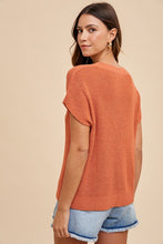 Load image into Gallery viewer, Annie Wear Round Neck Short Sleeve Sweater