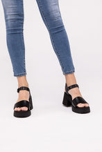 Load image into Gallery viewer, Fortune Dynamic BOOMER-S Platform Heel Sandals