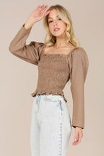 Load image into Gallery viewer, Lilou LS square neck smocking top