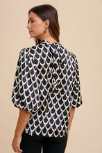 Load image into Gallery viewer, Annie Wear Tie Back Abstract Print Mock Neck Half Sleeve Blouse