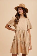 Load image into Gallery viewer, Annie Wear Mineral Washed Round Neck Short Sleeve Denim Dress