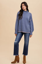 Load image into Gallery viewer, Annie Wear Distressed Raw Hem Straight Leg Cropped Jeans