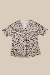 Nuvi Apparel Leopard V neck blouse