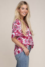 Load image into Gallery viewer, Nuvi Apparel Flutter Sleeve Floral Top