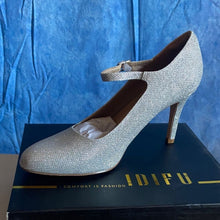 Load image into Gallery viewer, IDIFU Women's Sparkling Silver Heels, 13G-136S002