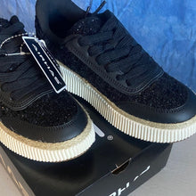 Load image into Gallery viewer, Airhas Black Glitter Sneakers, sz 6.5, SL2-129S004