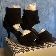Load image into Gallery viewer, New Elegant Black Women's Heels sz 7, SL1-128s003