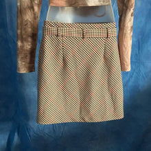Load image into Gallery viewer, H &amp; M Mini Skirt with Belt, 4, 4G-125B001