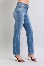 Load image into Gallery viewer, Judy Blue Full Size Wash Thermal Straight Jeans with Pockets