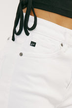 Load image into Gallery viewer, Kan Can USA HAZEL HIGH RISE SHORTS -KC7281WT