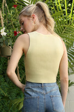 Load image into Gallery viewer, Lilou SL Rib crop top