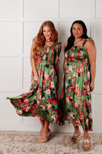 Load image into Gallery viewer, Jodifl A Little While Longer Dress in Green