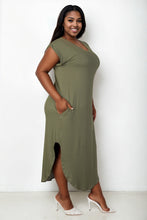 Load image into Gallery viewer, Plus Size Hidden Pocket Batwing Sleeve V Neck Long Dress (CAPELLA)