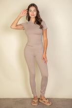 Load image into Gallery viewer, Basic Solid Leggings (capella)