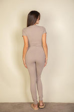 Load image into Gallery viewer, Basic Solid Leggings (capella)