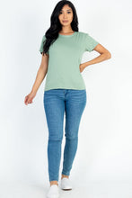 Load image into Gallery viewer, Basic Short Sleeve T-shirt (CAPELLA)