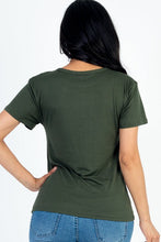 Load image into Gallery viewer, Basic Short Sleeve T-shirt (CAPELLA)