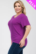 Load image into Gallery viewer, Plus Size Basic Short Sleeve T-shirt (CAPELLA)
