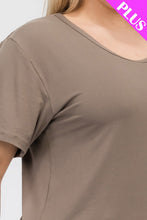 Load image into Gallery viewer, Plus Size Basic Short Sleeve T-shirt (CAPELLA)