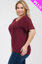 Load image into Gallery viewer, Plus Size Basic Short Sleeve T-shirt (CAPELLA)