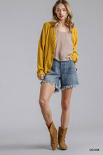 Load image into Gallery viewer, UMGEE High Rise Denim Shorts With Raw Hem