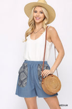 Load image into Gallery viewer, GIGIO Denim And Print Pockets Elastic Waist Shorts With Raw Hem