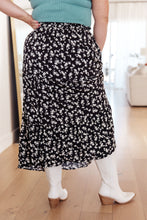 Load image into Gallery viewer, POLAGRAM Fielding Flowers Floral Skirt