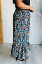 Load image into Gallery viewer, One Eleven North Flutter of Florals V-Neck Crop and Skirt Set