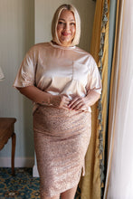 Load image into Gallery viewer, 7TH RAY Gilded Age Sequin Skirt in Champagne