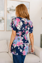 Load image into Gallery viewer, HEIMISH Hello Hummingbird Floral Top