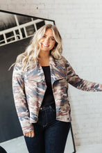 Load image into Gallery viewer, Andree By Unit Hideout Jacket