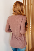 Load image into Gallery viewer, 7TH RAY It&#39;s Been So Long Henley in Mulberry