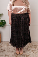 Load image into Gallery viewer, POLAGRAM Just What You Wanted Floral Print Pleated Skirt