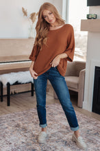 Load image into Gallery viewer, Andree By Unit Love Knitted Sweater Top in Rust