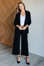 Load image into Gallery viewer, Magic 3/4 Blazer in Black