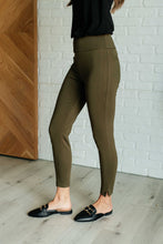 Load image into Gallery viewer, Dear Scarlett Magic Ankle Crop Skinny Pants in Olive