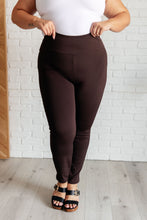Load image into Gallery viewer, Dear Scarlett Magic Skinny 28&quot; Pants in Chocolate