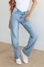 Load image into Gallery viewer, Judy Blue Mildred High Rise V Front Waistband Straight Jeans