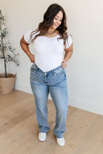 Load image into Gallery viewer, Judy Blue Mildred High Rise V Front Waistband Straight Jeans