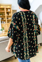 Load image into Gallery viewer, Hailey &amp; Co Moment in Time Kimono