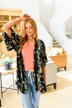 Load image into Gallery viewer, Hailey &amp; Co Moment in Time Kimono