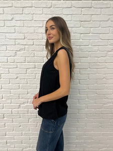 ONE ELEVEN NORTH New Normal Pleat Detail Sleeveless Top in Black