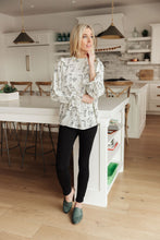 Load image into Gallery viewer, Hailey &amp; Co Out and About Blouse