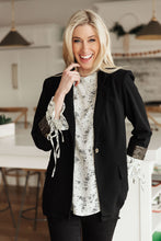 Load image into Gallery viewer, Hailey &amp; Co Out and About Blouse